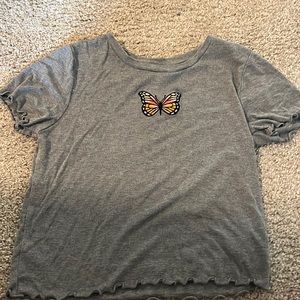 Wild fible, Medium, gray, ruffles at bottom